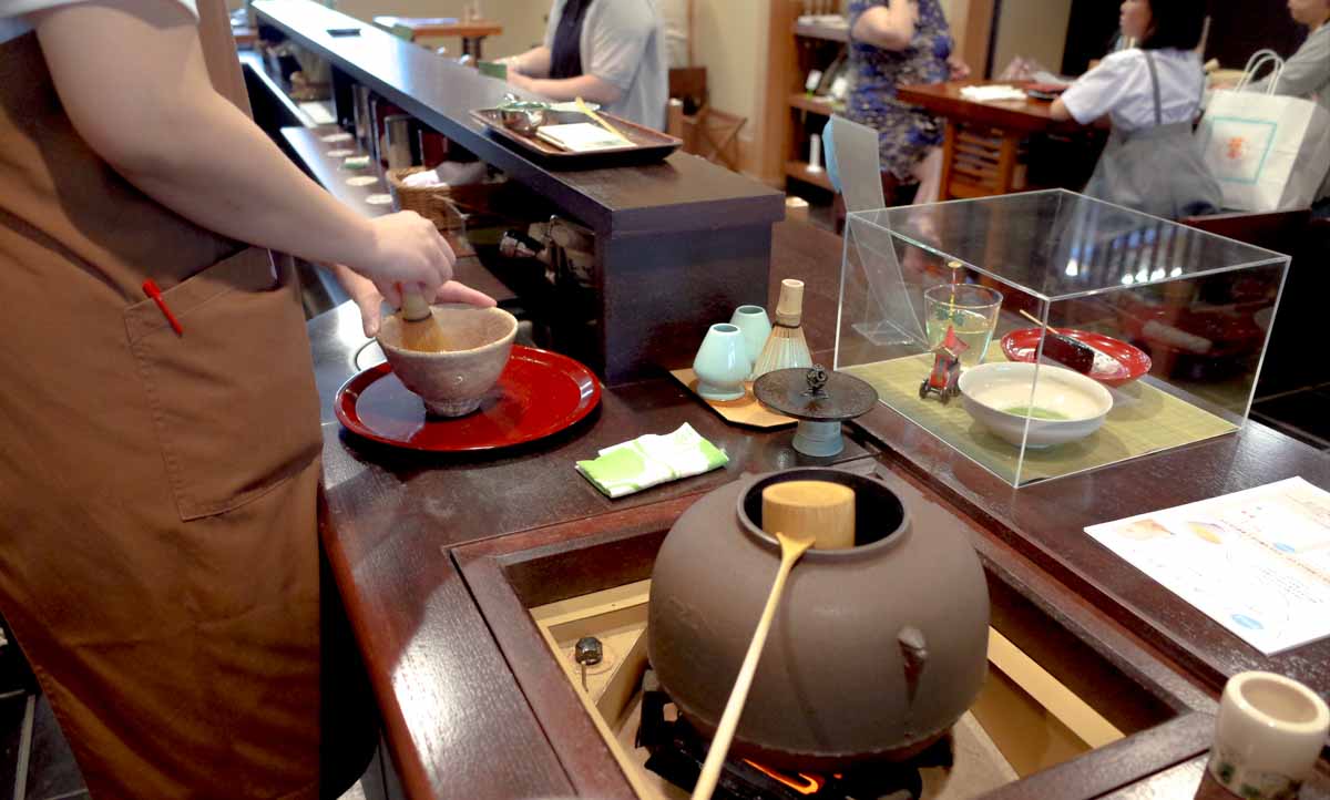 京都｜喫茶｜おすすめの老舗お茶屋さん「一保堂 京都本店」と喫茶室